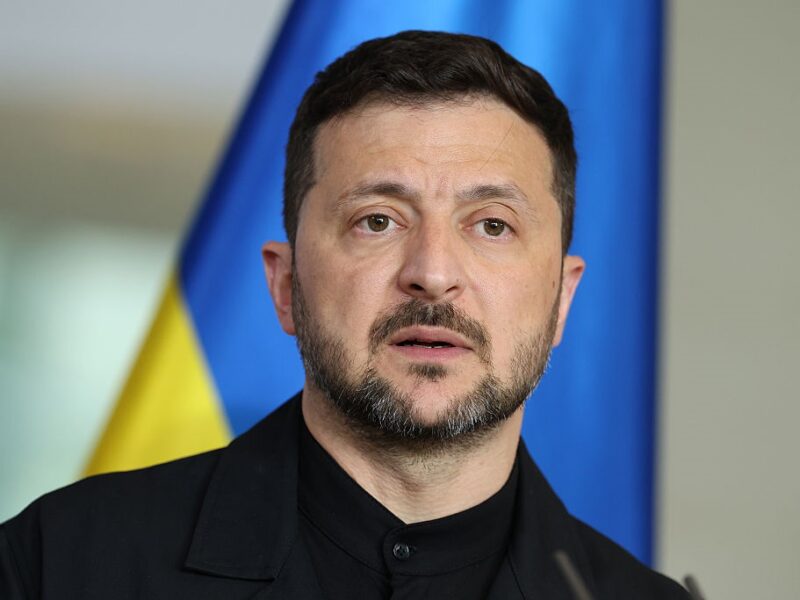 Зеленський закликав розгорнути виробництво NASAMS й IRIS-T в Україні