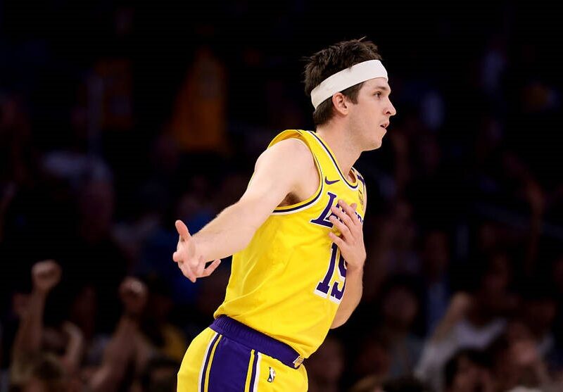 Зірковий гравець Лейкерс не став продовжувати контракт з клубом