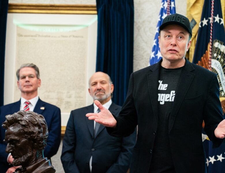 ЗМІ дізналися про бійку Маска з Бессентом