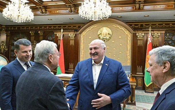 ЗМІ назвали причину поїздки Келлога до Лукашенка