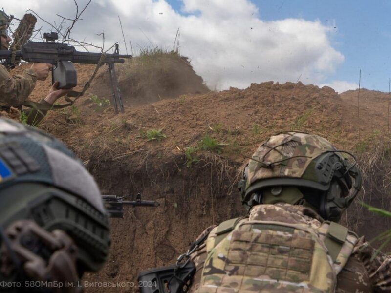 ЗСУ ведуть бої з армією РФ на 10 напрямках