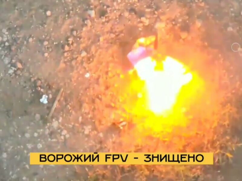 🤞❌ “ФЕНІКС” знищує гармату ворога, відмінусовує піхоту — бойова робота прикордонного підрозділу