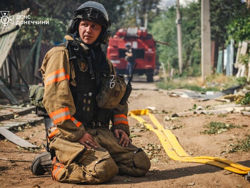 1 людина поранена, 10 врятованих, пошкоджено 43 будинки: наслідки  удару по Дружківці на Донеччині