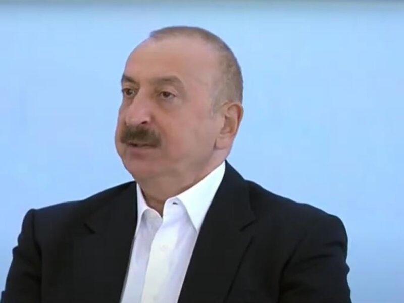 Алієв назвав шлях відновлення цілісності України