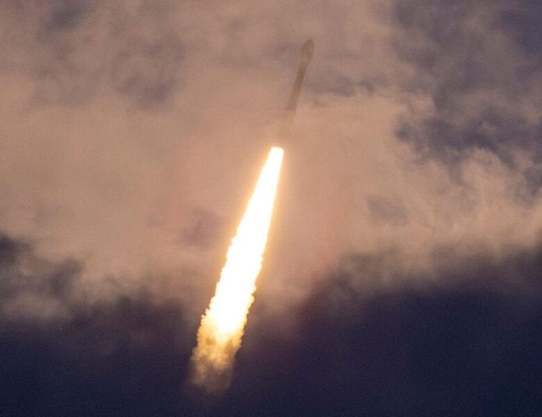 Arianespace вивела на орбіту п’ять супутників