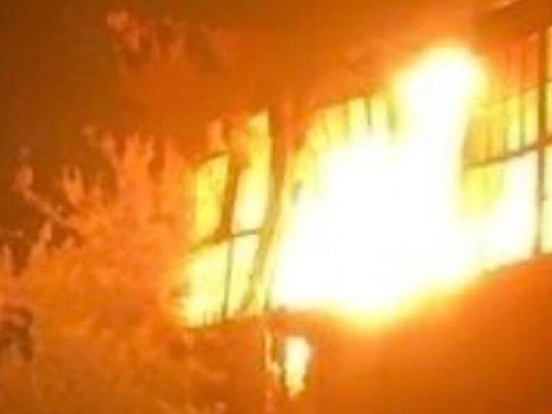 Атака на Запоріжжя: в місті виникла пожежа