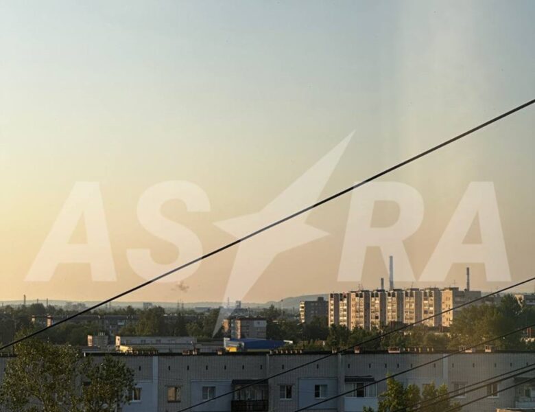 Багато вибухів: у російському Дзержинську скаржаться на наліт дронів