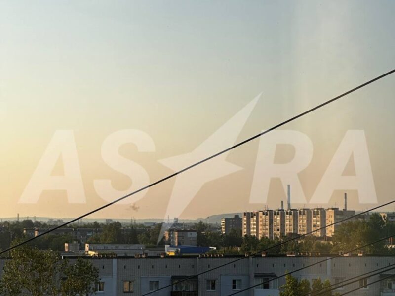 Багато вибухів: у російському Дзержинську скаржаться на наліт дронів