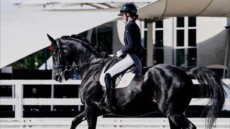 Донька глави Сбербанку відмовилася від спортивного громадянства РФ