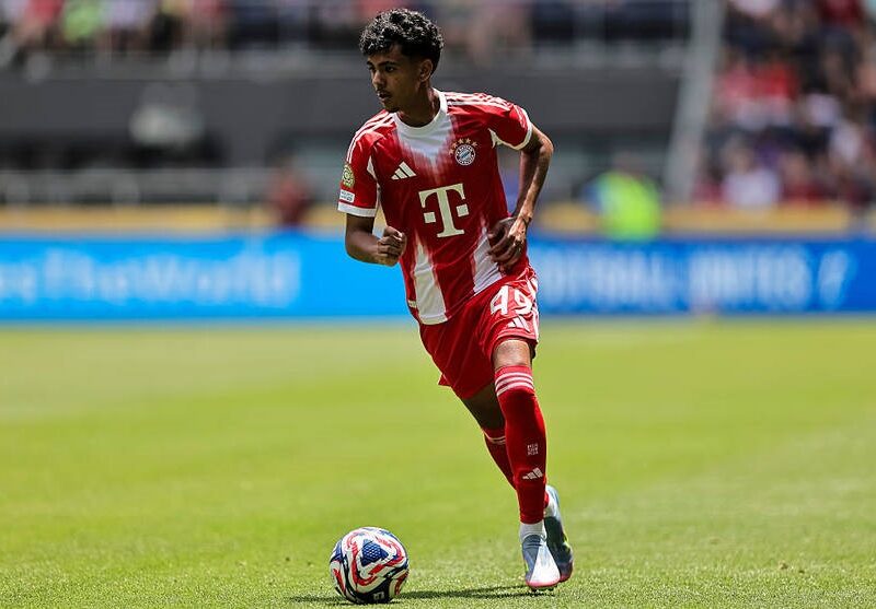 Евертон у Баварії купив 19-річного захисника