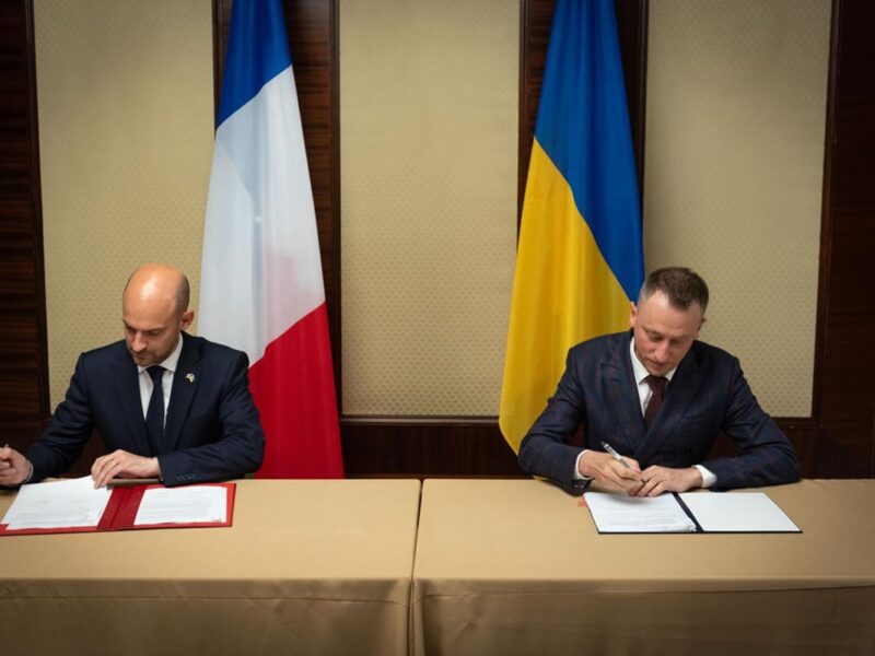 Франція та Україна спільно створять фонд на €200 млн