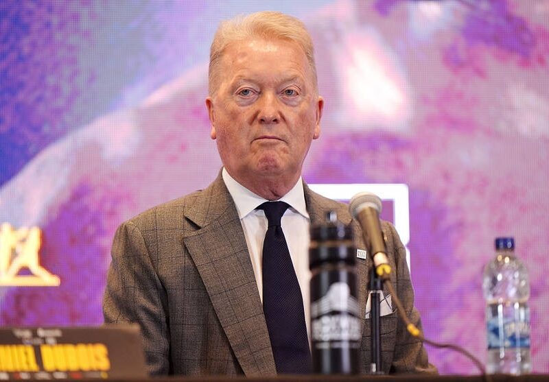 Френк Воррен про перемогу Усика: Цей боксер неперевершений на шляху боксу