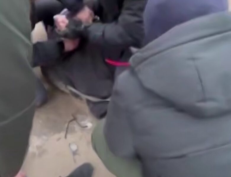 ФСБ затримала дев’ятьох росіян, що “закликали до вбивства силовиків”