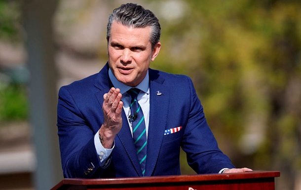 Гегсет не радився з Білим домом перед зупинкою поставок зброї Україні – ЗМІ