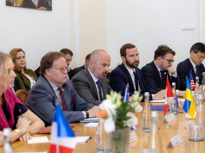 Генпрокурор розповів про зустріч з представниками G7