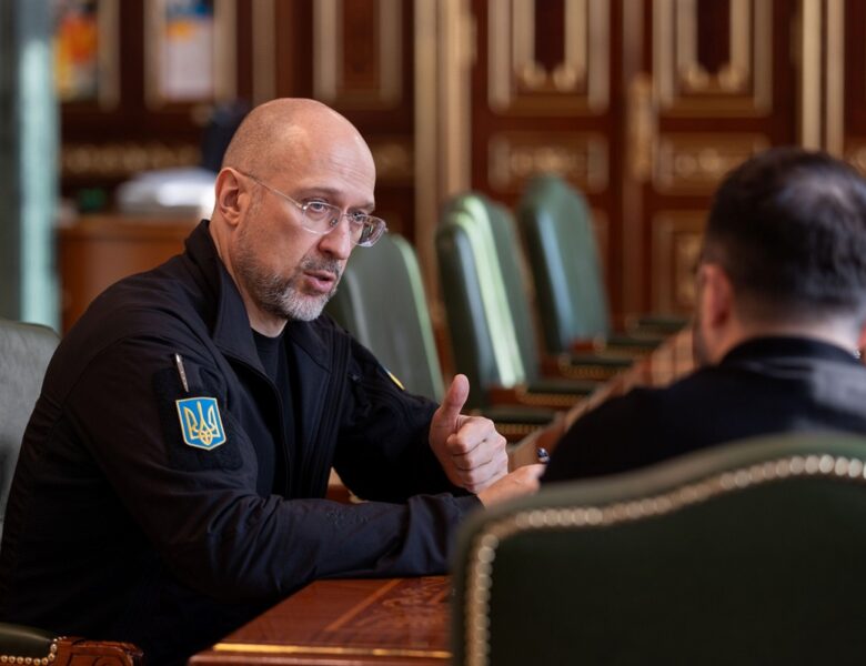 Гроші для мам та школярів: нові виплати українцям