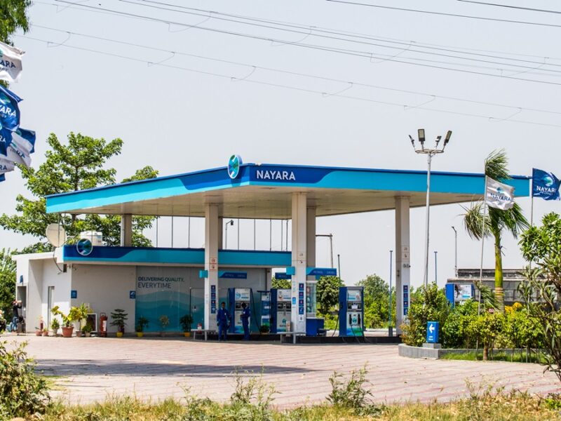 Індійська “дочка” Роснафти скоротила переробку після санкцій ЄС – ЗМІ