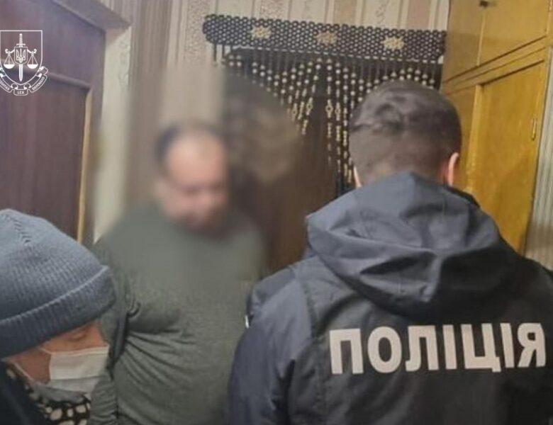 Керівник ТЦК допоміг ексголові метро Києва виїхати за кордон