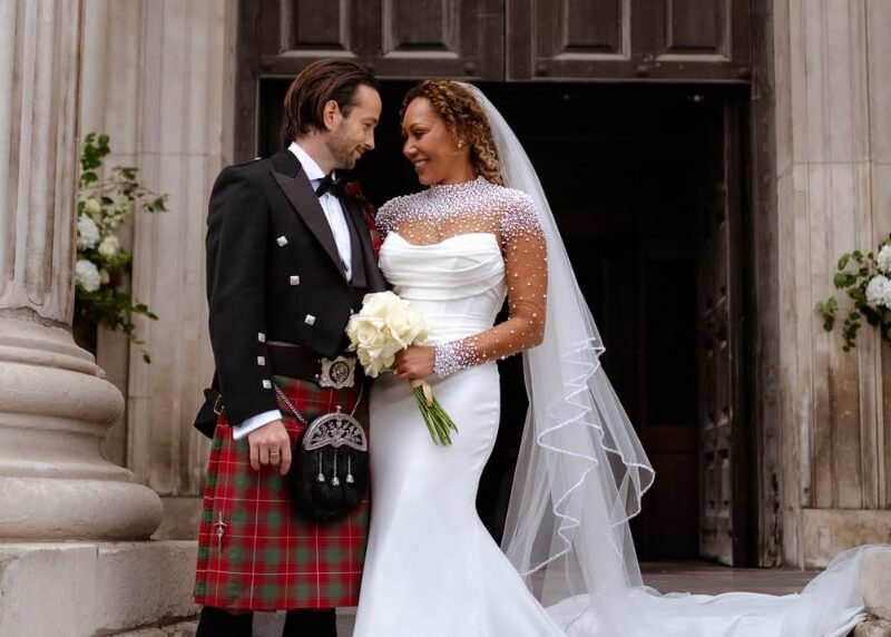 Колишня учасниця Spice Girls Мел Бі вийшла заміж