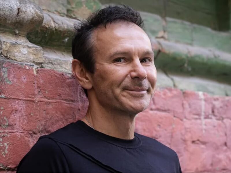 Компанію Вакарчука та стендап-шоу визнали критично важливими