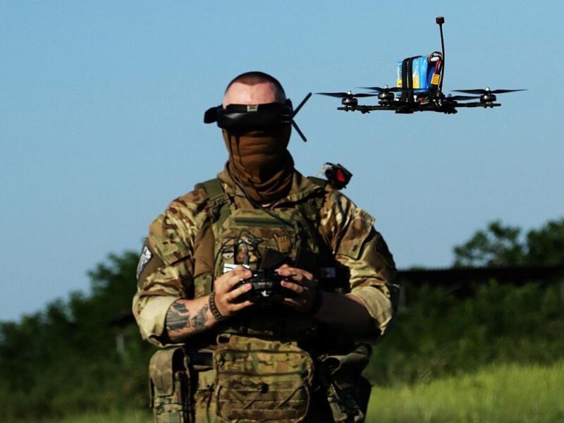 Контракт 18-24 запустять для операторів дронів