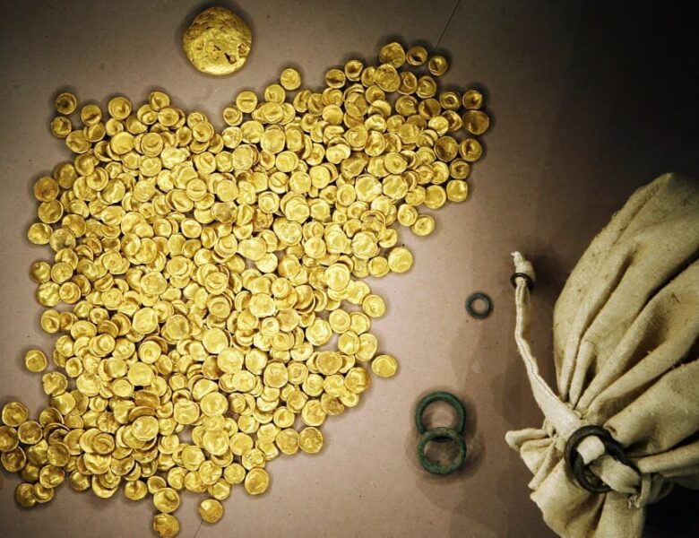 Крадіїв кельтського скарбу засудили до тривалого ув’язнення