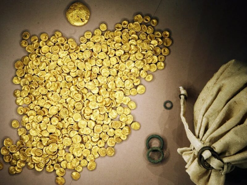 Крадіїв кельтського скарбу засудили до тривалого ув’язнення