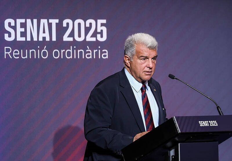 Лапорта розповів, чи чекати вболівальникам нових гравців у Барселоні