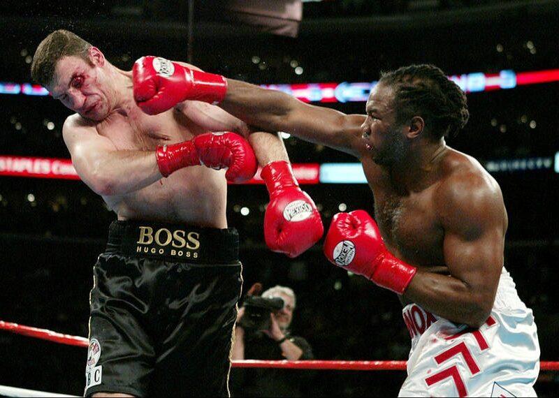 Легенда боксу пояснив відмову від реваншу з Віталієм Кличком