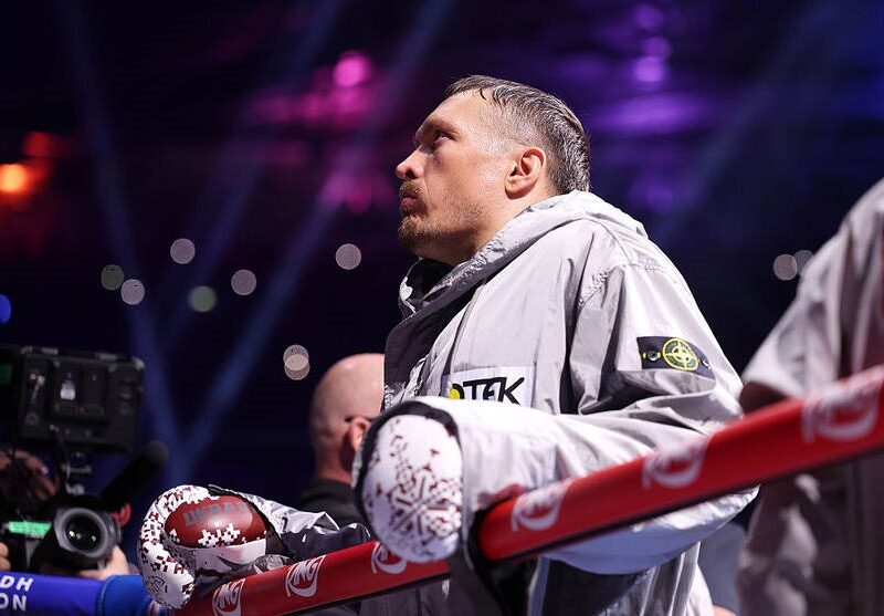 Легендарний чемпіон назвав боксера, здатного здолати Усика