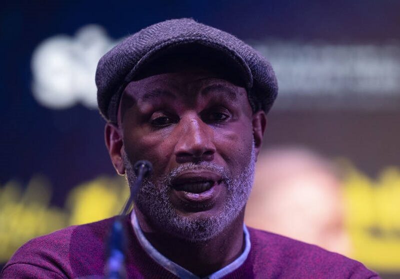 Леннокс Льюїс дав рекомендації британцю перед реваншем з Усиком