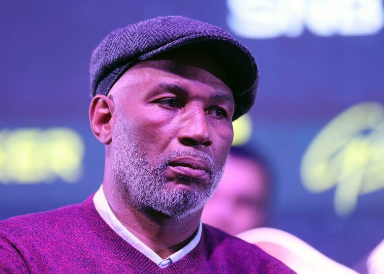 Леннокс Льюїс вважає, що є боксер, здатний перемогти Усика