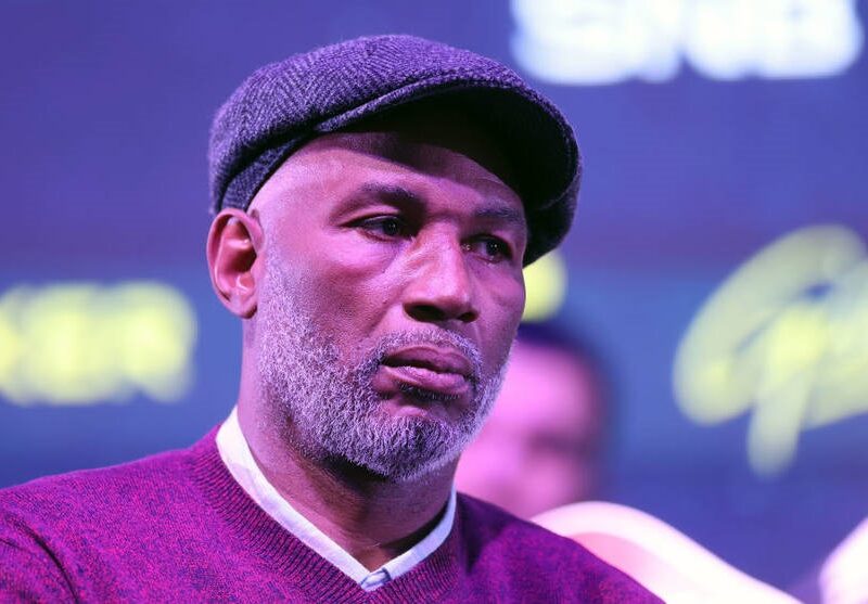 Леннокс Льюїс вважає, що є боксер, здатний перемогти Усика