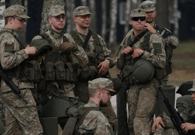 Литва запровадить загальний військовий обов’язок до 2030 року