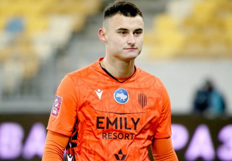 ЛНЗ посилює свої лави другим українським воротарем