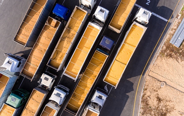 Логістичні компанії Польщі скаржаться на відсутність українського зерна