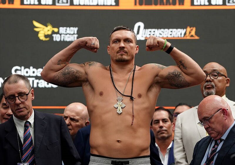 Льюїс поділився своєю думкою щодо термінів завершення кар’єри Усика