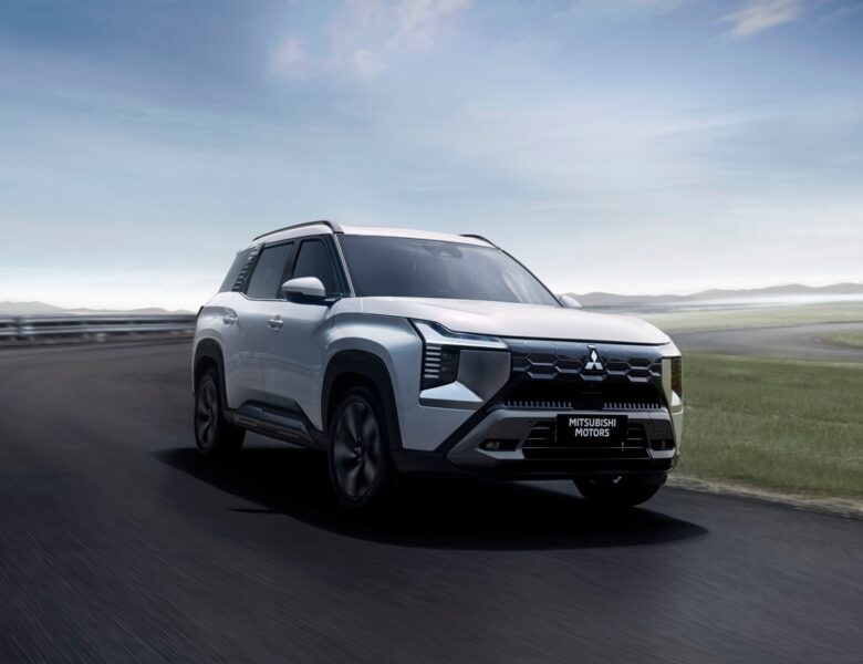 Mitsubishi представила трирядний позашляховик Destinator