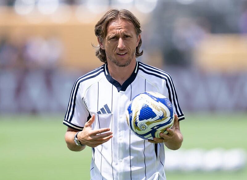 Модріч вказав на гравця, який має замінити його в Реалі