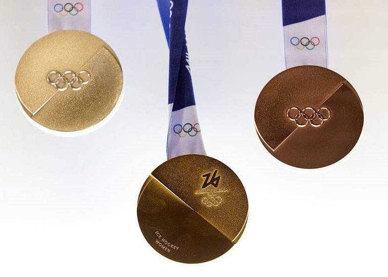 МОК представив дизайн медалей Олімпіади-2026