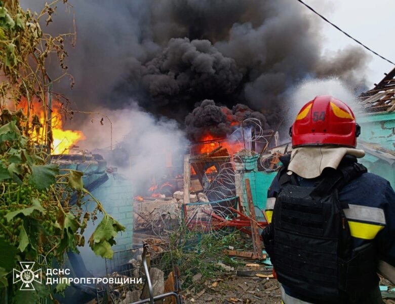 На Дніпропетровщині постраждали 11 осіб через удар РФ