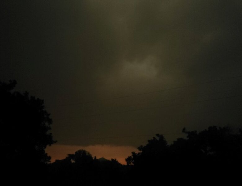 На Харківщині негода: є загибла і постраждалі