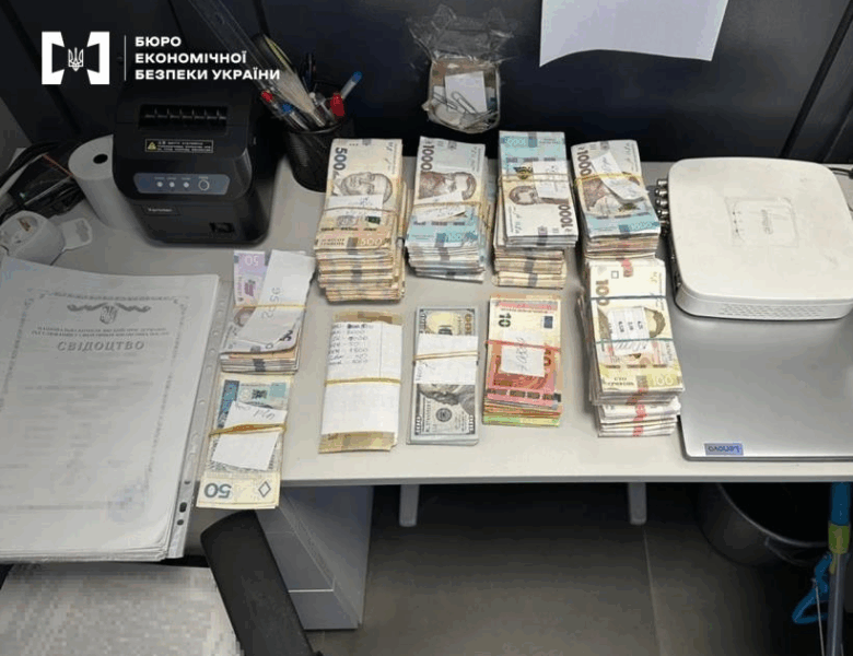 На Львівщині ліквідували нелегальну мережу обмінників