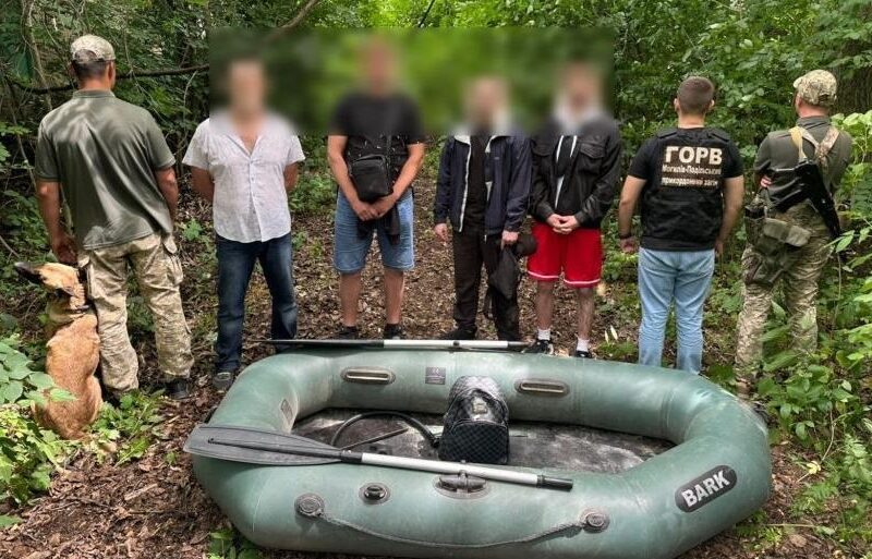 На Вінниччині чоловік переправляв ухилянтів через Дністер