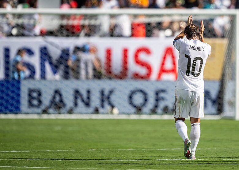 Настав час прощатися з Реалом: Модрич поділився фото