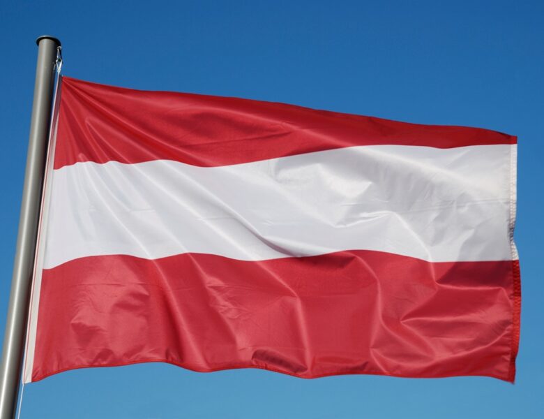 Нейтральна Австрія розгляне вступ до НАТО через Росію