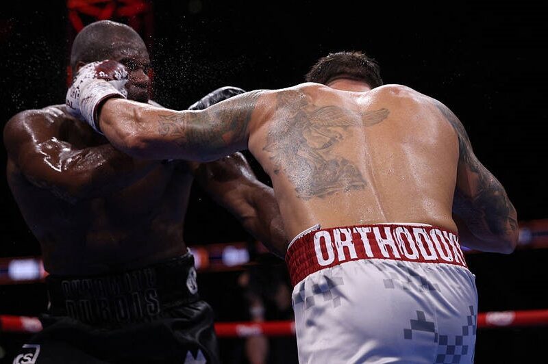 Нокаутувальному удару Усика навчив тренер із підготовки