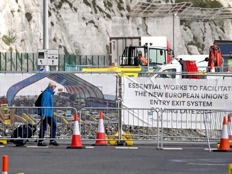 Нові правила в’їзду та виїзду з ЄС запрацюють у жовтні