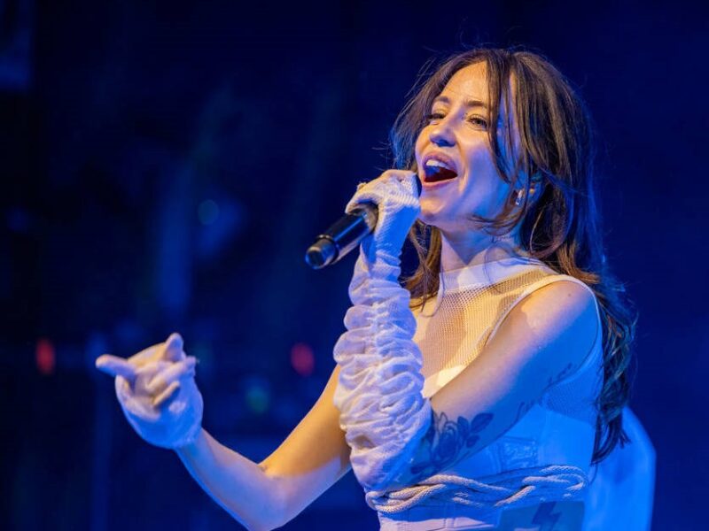 Перед реваншем Усик-Дюбуа прозвучав гімн України у виконанні Дорофєєвої