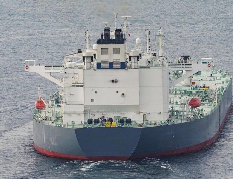 Перший танкер відмовився везти нафту на індійський НПЗ Роснафти